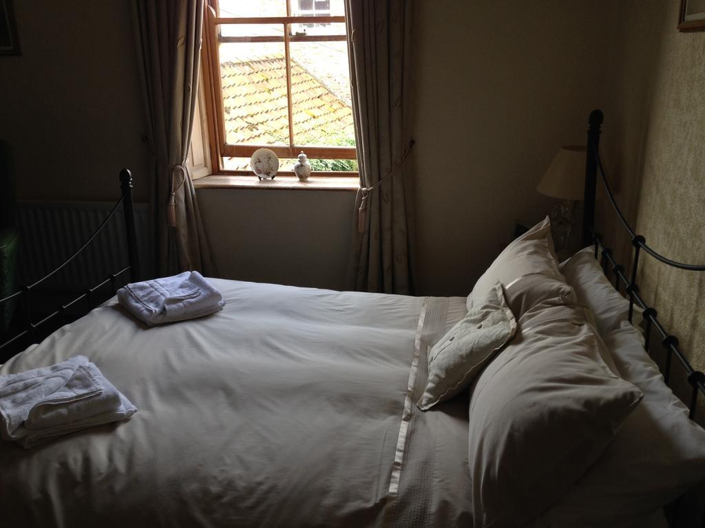 Kirkgate House Hotel Thirsk Room photo