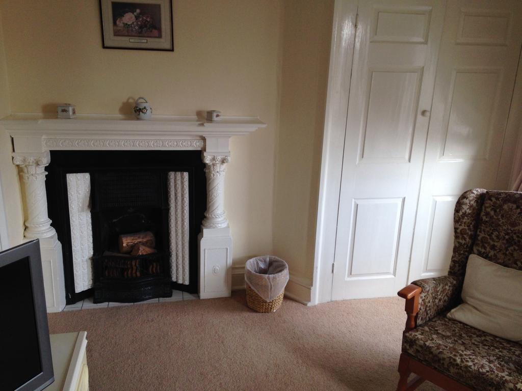 Kirkgate House Hotel Thirsk Room photo